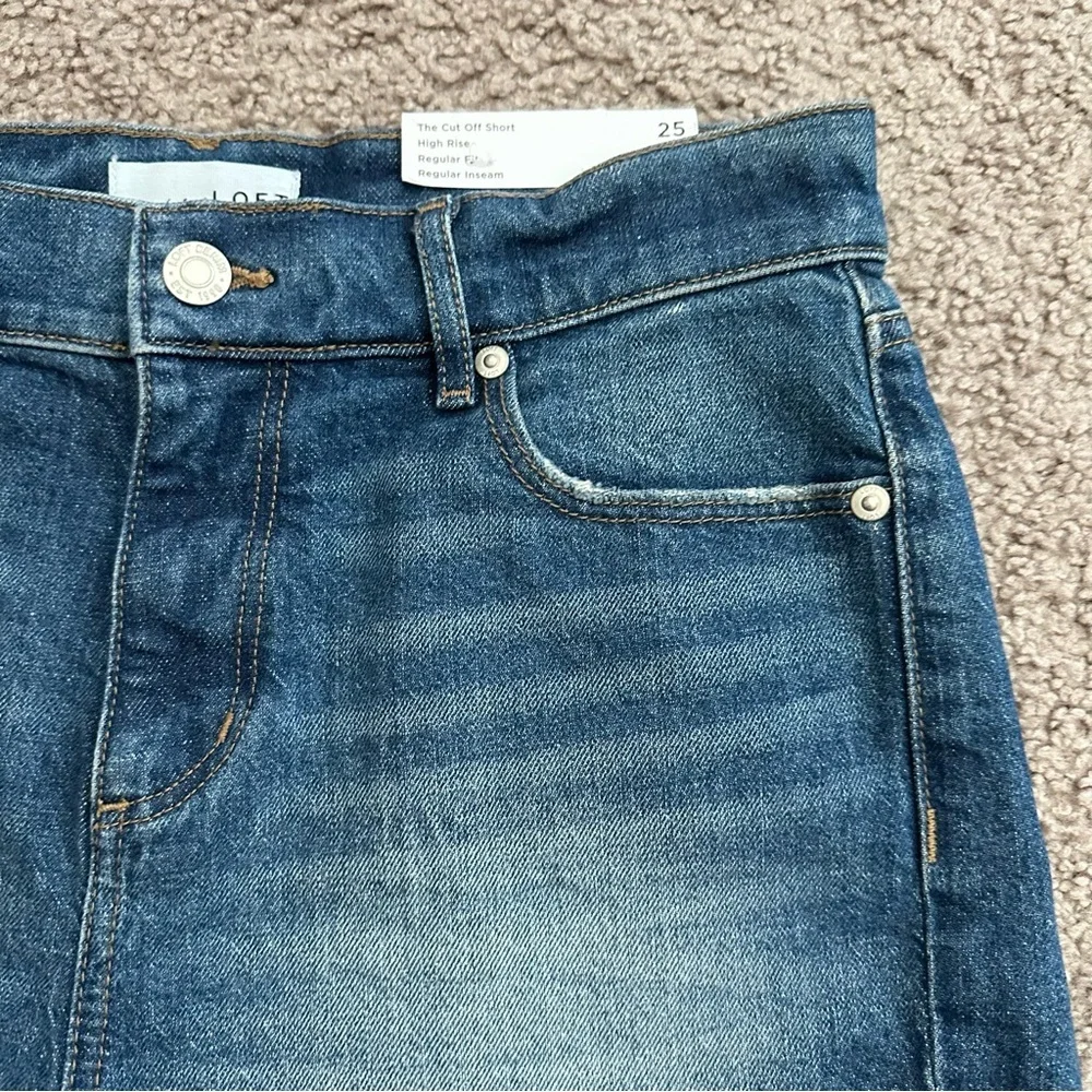 Loft The Cut Off Denim Short Womens Size 25 - Picture 2 of 12